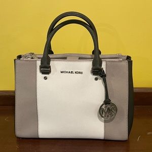 Michael Kors Sutton Center Stripe Medium Satchel